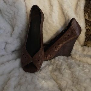 👠WOVEN LEATHER HIGH WOOD WEDGE SHOE 👠